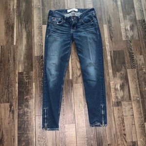 Hollister jeans